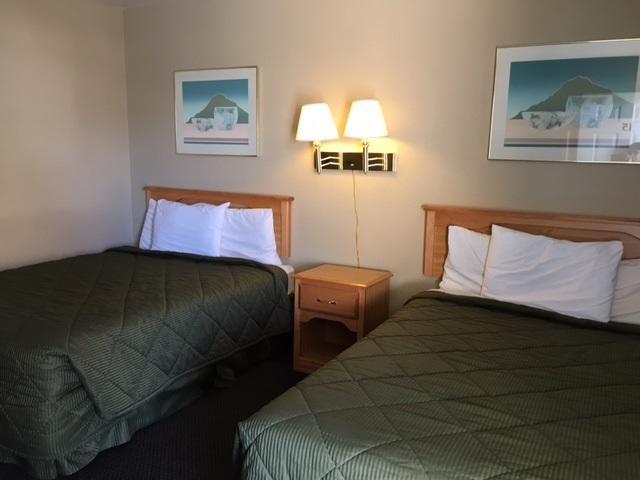 לנדר Silver Spur Motel מראה חיצוני תמונה